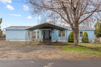 3212EmeraldSt-30
