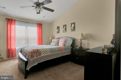 10344 Lantern Ln, Hagerstown, MD 21740 - photo 3