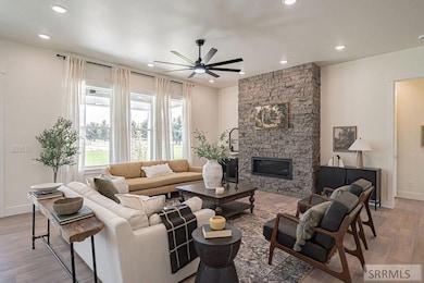 733 Pine Ridge Ln, Rexburg, ID 83440 - photo 5