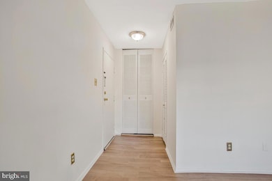 10216 Prince Place unit 9-204, Upper Marlboro, MD 20774 - photo 6