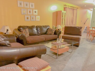 230 Skyline Dr, Staten Island, NY 10304 - photo 4