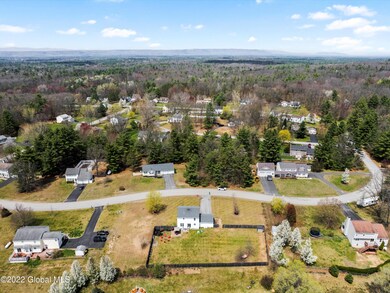 24 Oxford Dr, Saratoga Springs, NY 12866 - photo 6