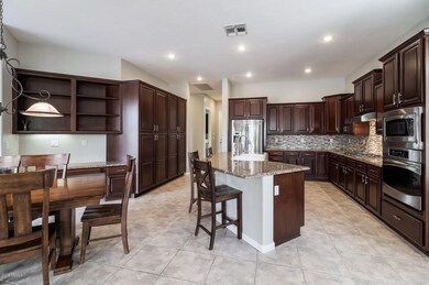 716 E Vermont Gilbert AZ 85295-large-008