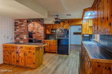 27961 Preakness Dr, Tehachapi, CA 93561 - photo 6