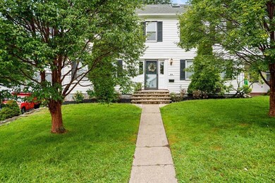 21 N Central St unit A, Peabody, MA 01960 - photo 2