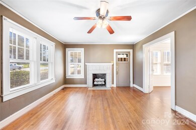 1103 N Center St, Statesville, NC 28677 - photo 5