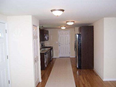 1146 Denver Dr, Carpentersville, IL 60110 - photo 3