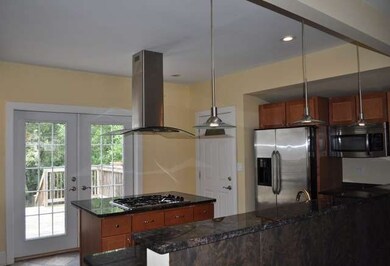 219 S Prairie St, Batavia, IL 60510 - photo 4