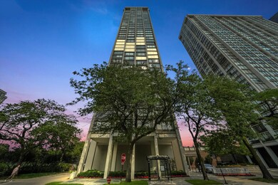 5455 N Sheridan Rd unit 2712, Chicago, IL 60640 - photo 2