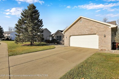 4327 Fieldview Dr, Grand Ledge, MI 48837 - photo 2