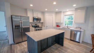 626 Semrow Rd, Coloma, WI 54930 - photo 5