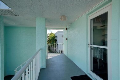8200 Bayshore Dr unit 12, Treasure Island, FL 33706 - photo 6