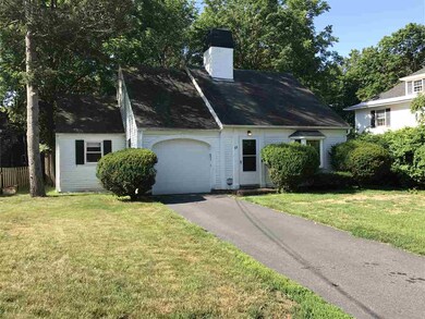 11 Ayer St, Nashua, NH 03064 - photo 2