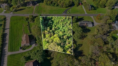 10989 Colerain Ave, Cincinnati, OH 45252 - photo 4