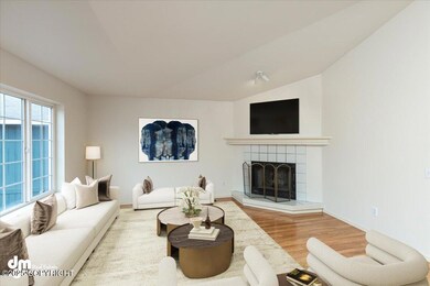 10-IMG_6660_Living Room_SSW_Final