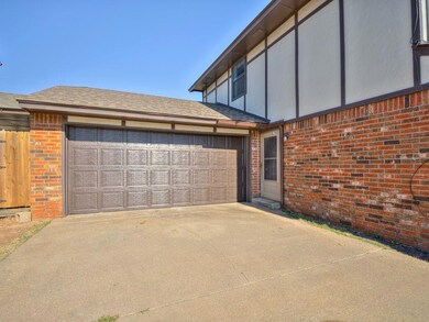 8408 S Douglas Ave unit 8, Oklahoma City, OK 73139 - photo 3