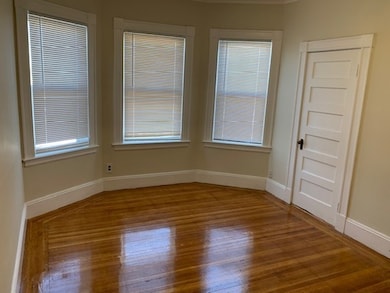 180 Lewis St unit 5, Lynn, MA 01902 - photo 3