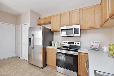 4751 Playpen Dr, Jacksonville, FL 32210 - photo 6