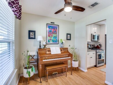 2228 Shady Meadow Dr, Bedford, TX 76021 - photo 6