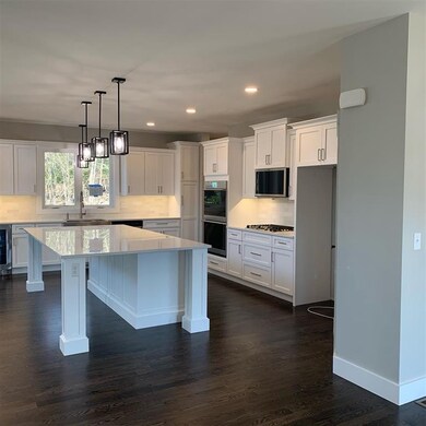 33 Caymus Ridge, Salem, NH 03079 - photo 2