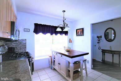 13 Ashford Ct, Trenton, NJ 08691 - photo 6