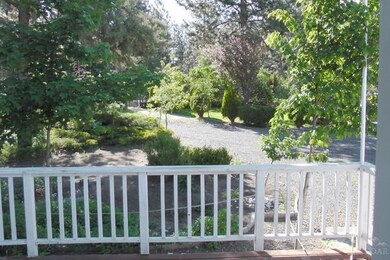 60247 Turquoise Rd, Bend, OR 97702 - photo 3