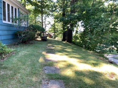 52 Moreland St, Worcester, MA 01609 - photo 2