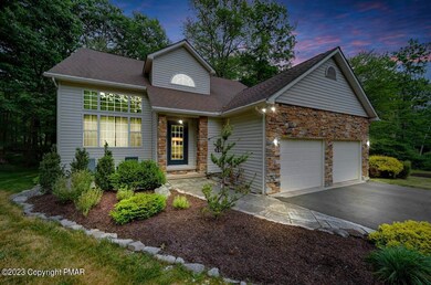 696 White Oak Rd, Cresco, PA 18326 - photo 2