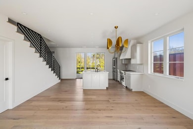 577 Creekside Ct, Half Moon Bay, CA 94019 - photo 4