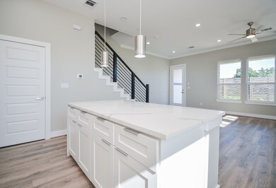 3621 Dreyfus St, Houston, TX 77021 - photo 3