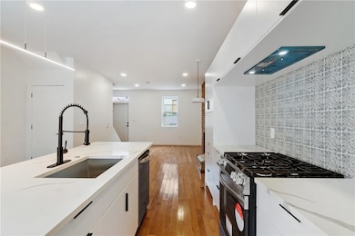 1238 Butterfield Way, Pittsburgh, PA 15212 - photo 5