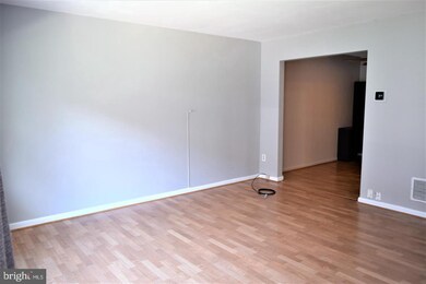 410 Main St unit 3, Laurel, MD 20707 - photo 4