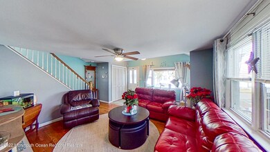 833-Lakeview-Way-02092022_094807