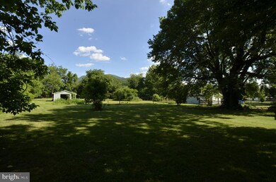 201 Ida Loop Rd, Luray, VA 22835 - photo 4