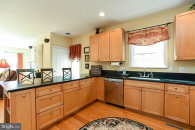 8 Sheppard Ln, Sykesville, MD 21784 - photo 5