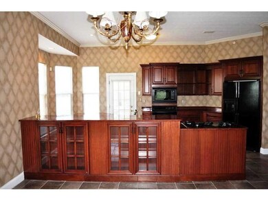 Kitchen. Kitchen & Dining Room