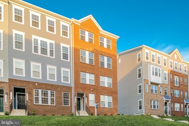 2821 Pinebrook Rd, Hyattsville, MD 20785 - photo 5