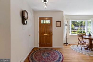 2100 Prices Ln, Alexandria, VA 22308 - photo 4
