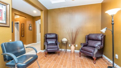 10845 e Ravenna Ave-5