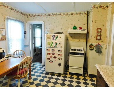 100 Abbe Ave unit 102, Springfield, MA 01107 - photo 4