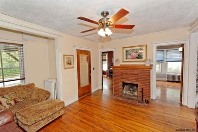 40 Hillview Ave, Rensselaer, NY 12144 - photo 5