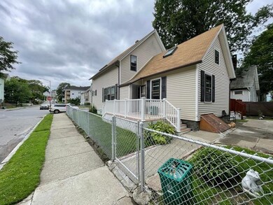 11 Mckinley Rd, Worcester, MA 01605 - photo 3