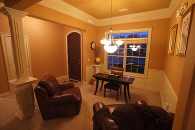 Dining room and entry foyer