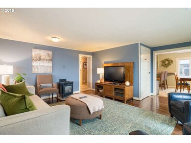 1885 Sunset Ct, West Linn, OR 97068 - photo 5