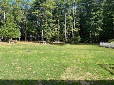 436 Pendleton Ln, Londonderry, NH 03053 - photo 3