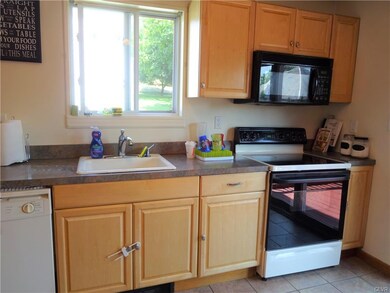 14 Ridge Ave, Pen Argyl, PA 18072 - photo 5