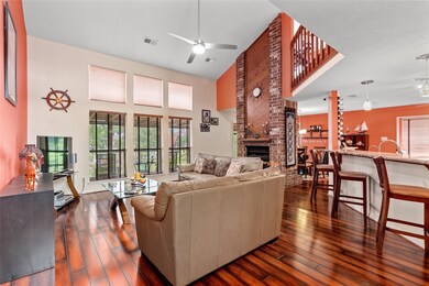 Welcoming Entry That Takes In The Waterviews!