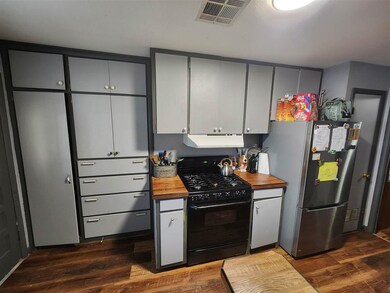 615 & 617 N Wikoff, Watonga, OK 73772 - photo 5