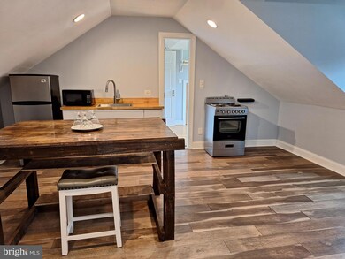 9078 NW Barn Apt. Knoll Run, Marshall, VA 20115 - photo 6