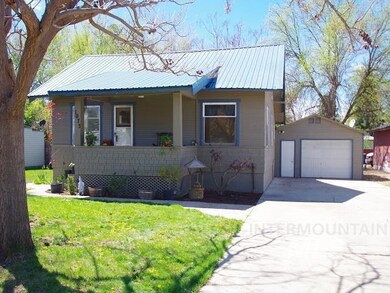 1073 W 5th St, Weiser, ID 83672 - photo 5